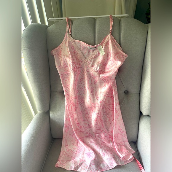 Adonna satin chemise night-ware Sz L NWOT - Picture 3 of 6